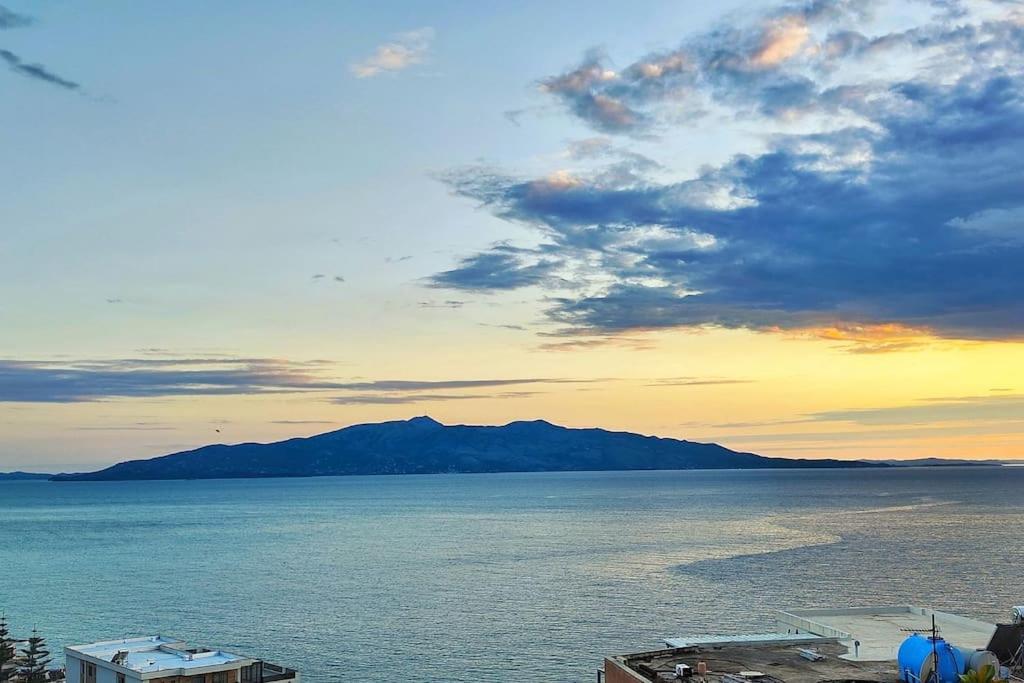 Apartament Seaview Apartment! Public Parking Near The App! Saranda