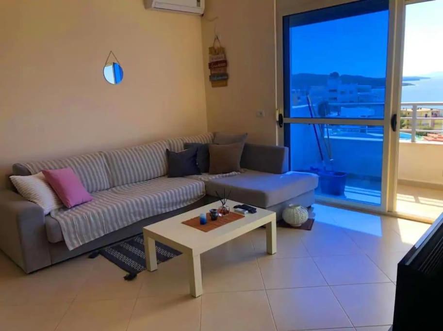 Seaview Apartment! Public Parking Near The App! *