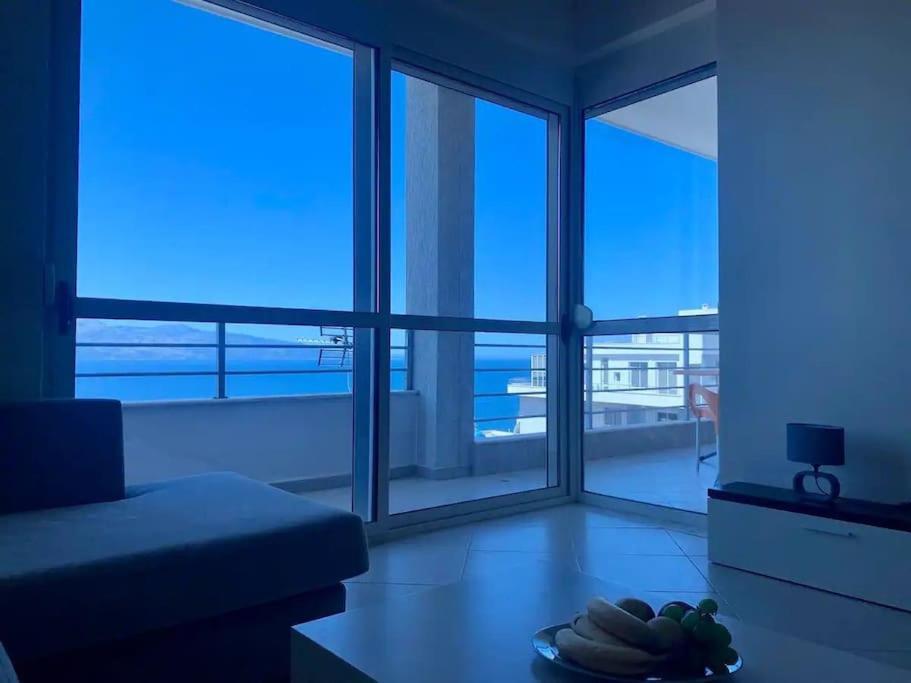 Seaview Apartment! Public Parking Near The App! Apartament Saranda