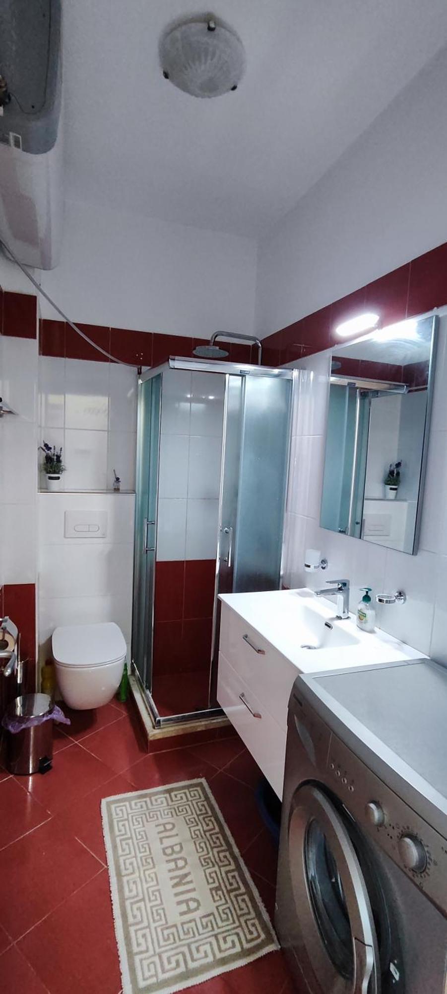 Seaview Apartment! Public Parking Near The App!