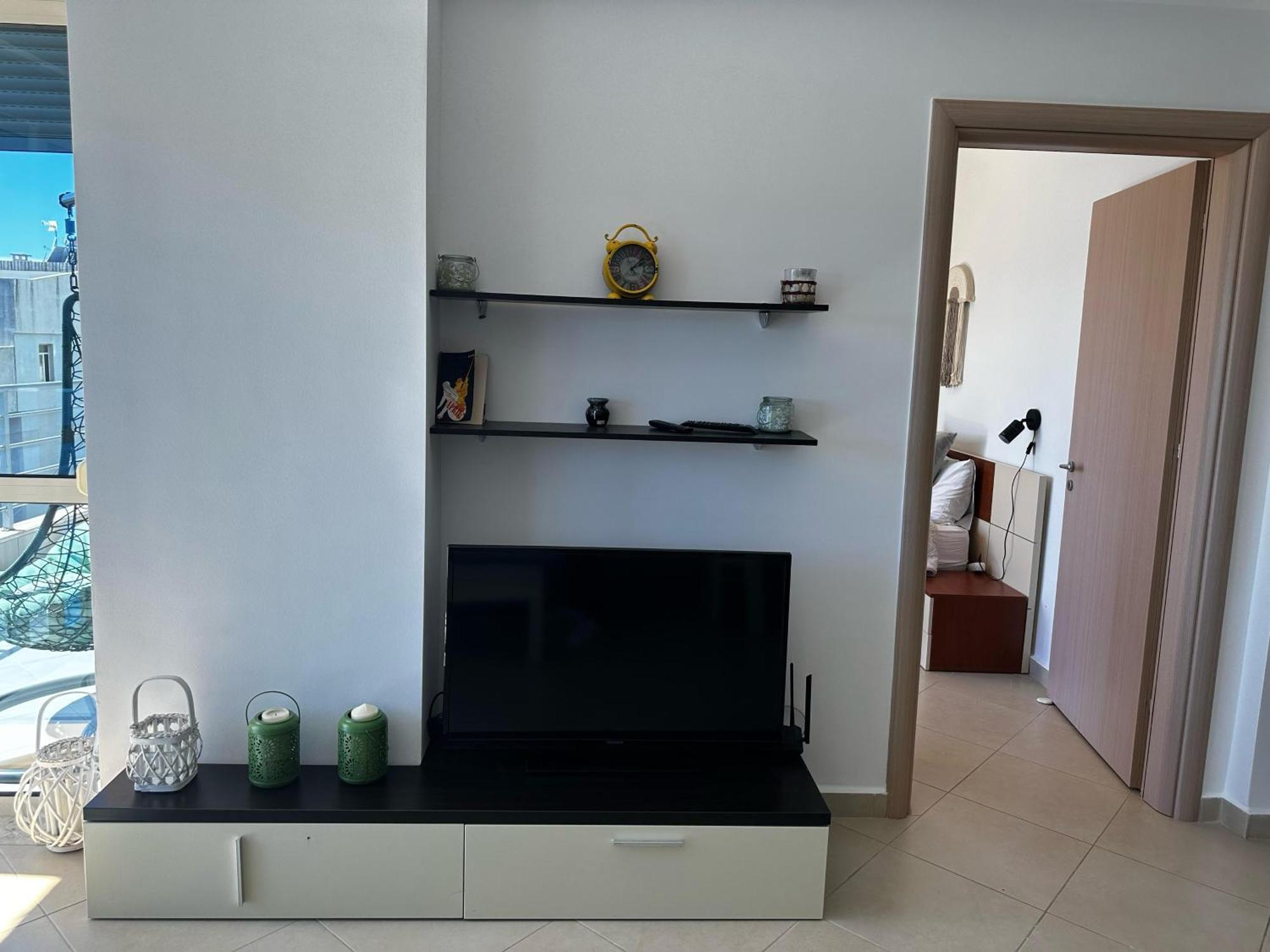 Seaview Apartment! Public Parking Near The App! *