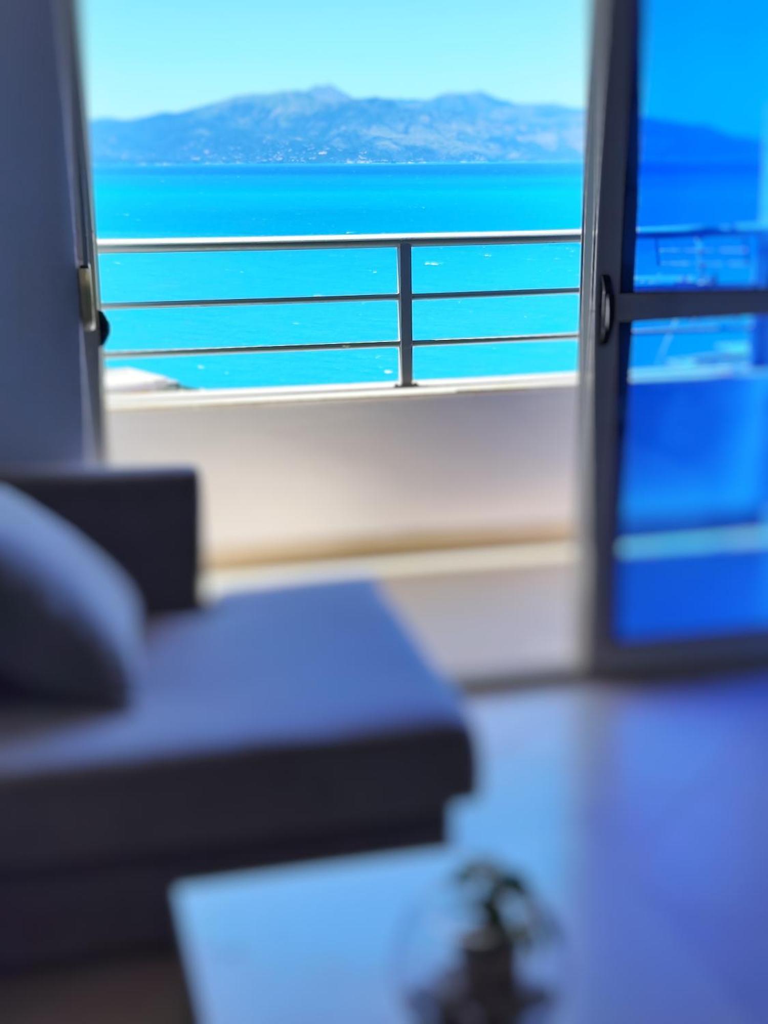 Seaview Apartment! Public Parking Near The App! Apartamento *